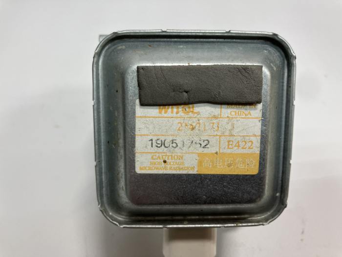 фотография магнетрона  2M21 7J (сделана 18.12.2023) цена: 2145 р.