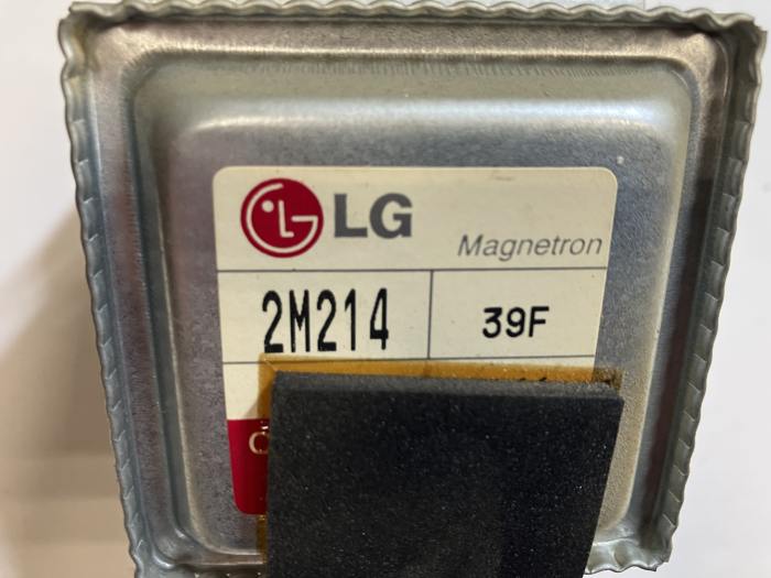 фотография магнетрона  2M214 39F (сделана 27.12.2023) цена: 1155 р.