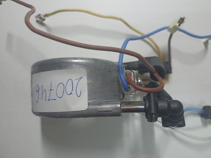 фотография термоблока EN97.W (сделана 15.11.2023) цена: 3570 р.